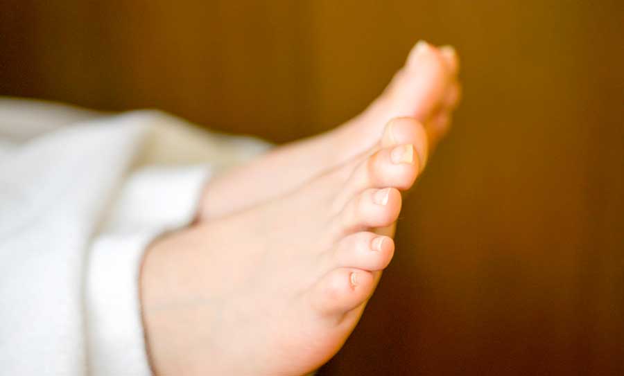 足の専門サロン　アイペディ　巻き爪の原因　深爪に注意